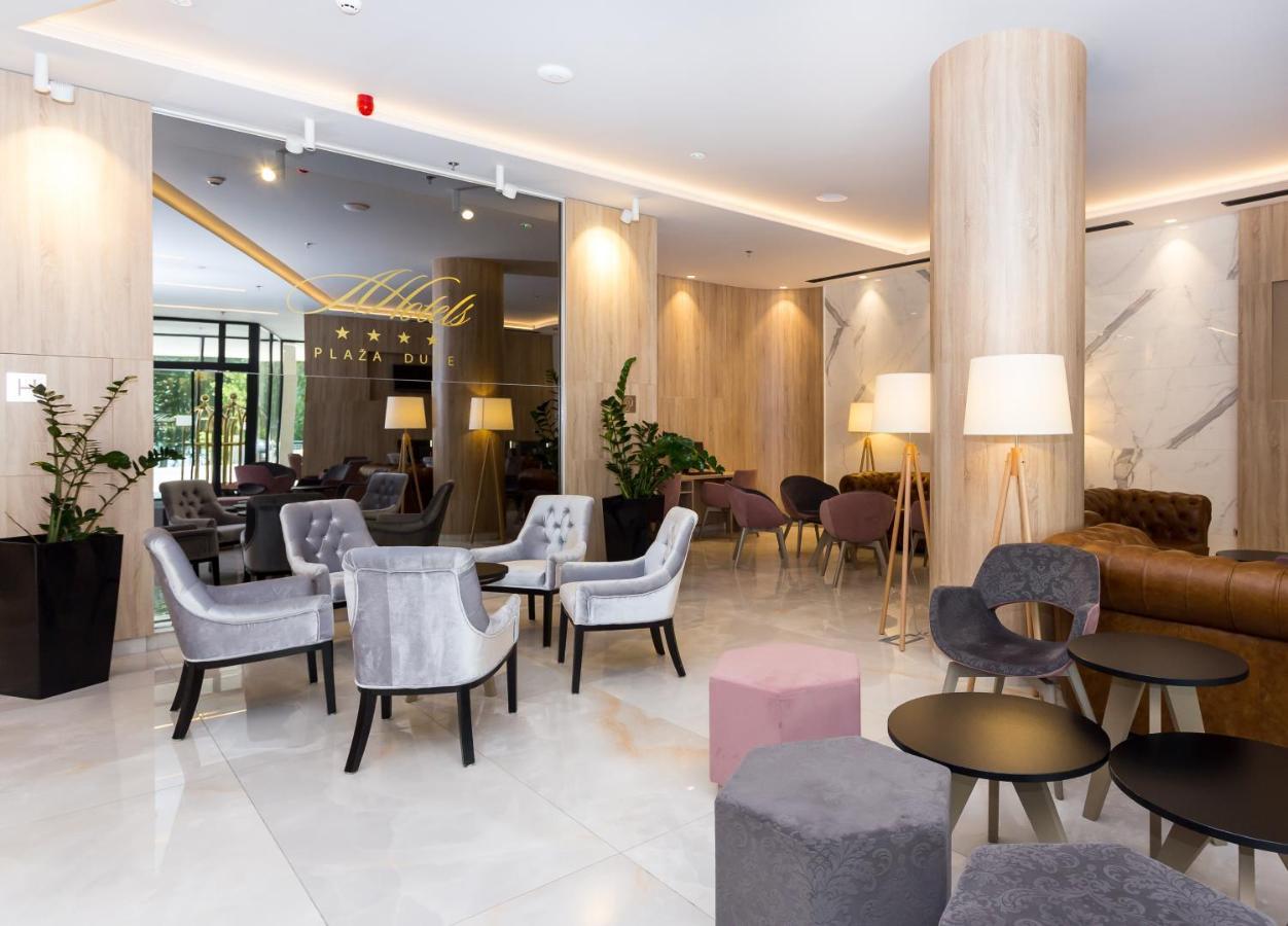 Hotel Plaza Duce Exterior photo